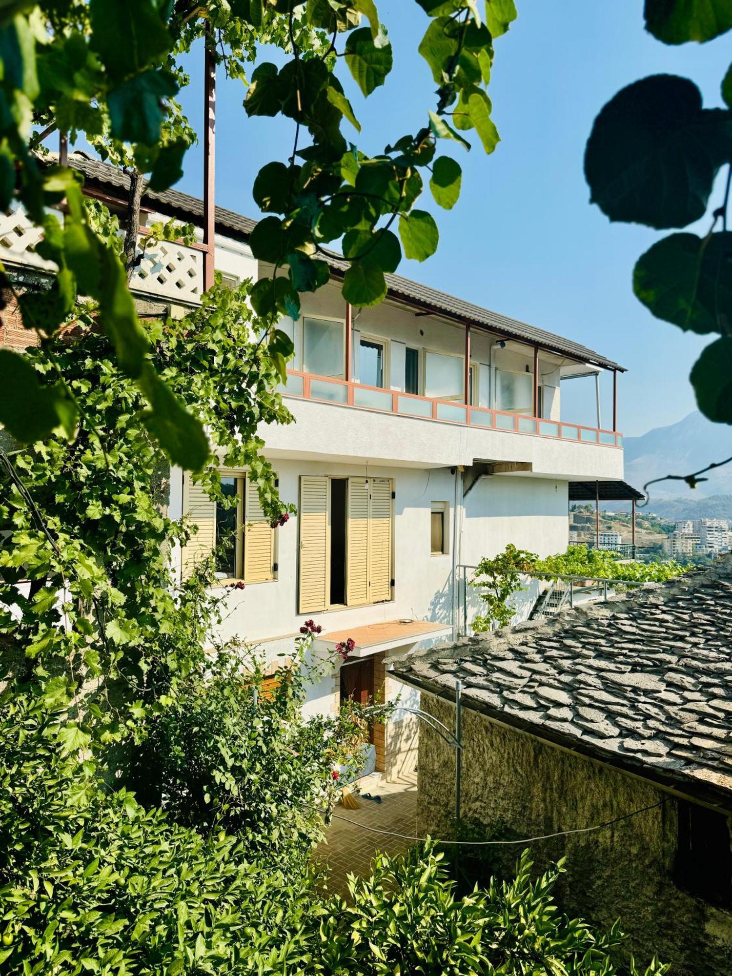 Guesthouse Shtino Gjirokaster Exterior photo